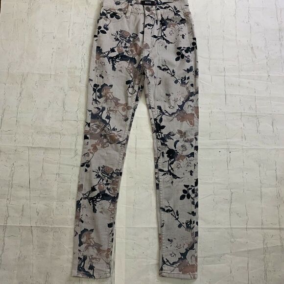 Urban Outfitters BDG High Rise TWIG Ankle Jeans - Picture 1 of 7